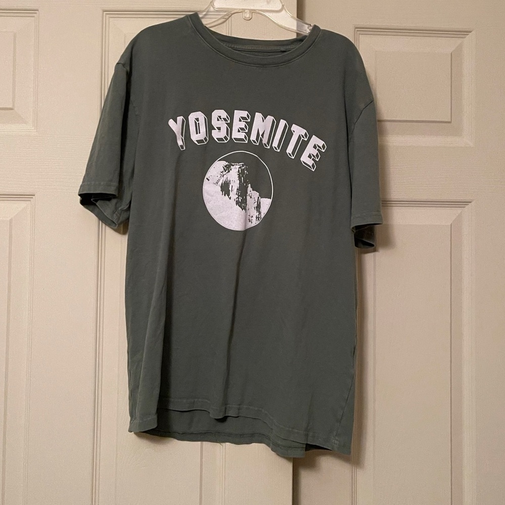 Lucky brand Yosemite Graphic Tee